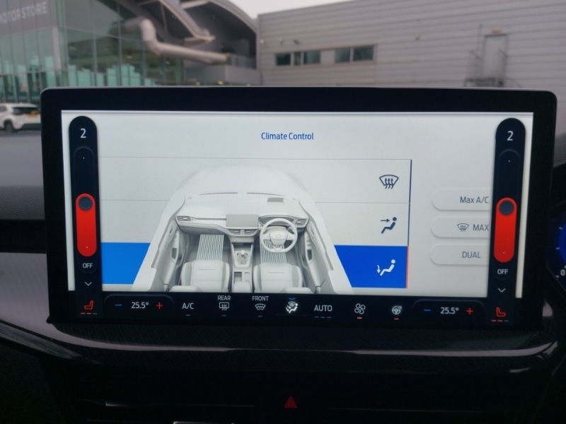 Used Ford Focus 2023 for sale - 77034804: Photo 17