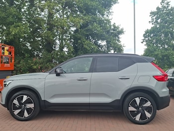 Used Volvo XC40 2024 for sale - 79332524: Photo
