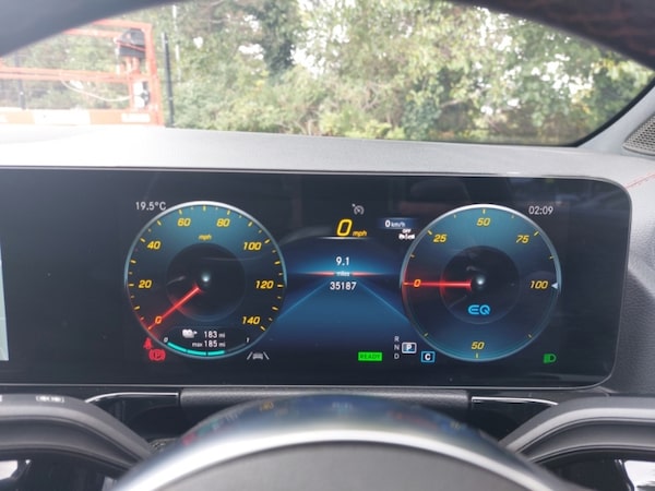Used Mercedes-Benz EQA 2023 for sale - 76054757: Photo 10