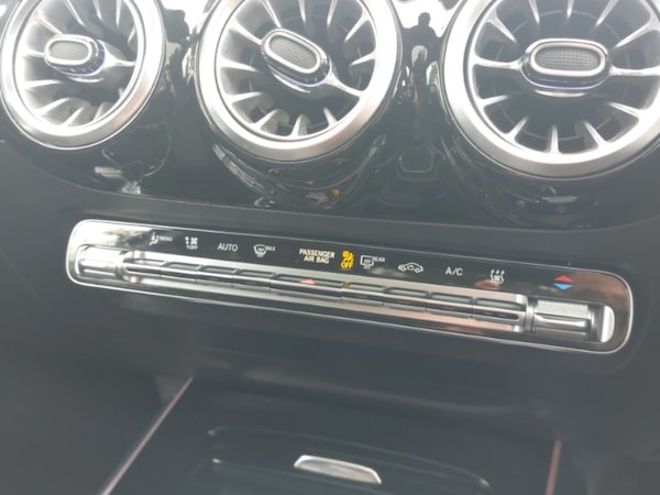 Used Mercedes-Benz EQA 2023 for sale - 76054757: Photo 17