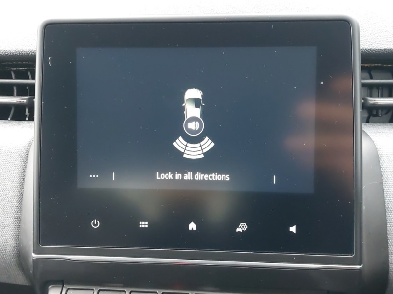 Used Renault Clio 2023 for sale - 77605828: Photo 10