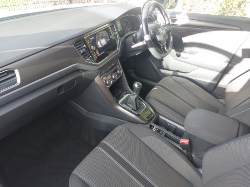 Used Volkswagen T-Roc 2019 for sale - 76614104: Photo 5