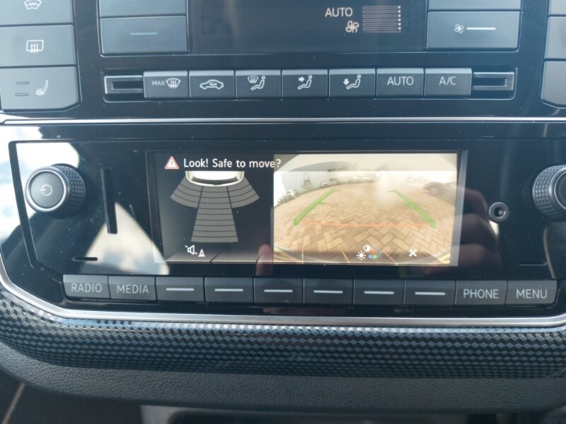 Used Volkswagen up! 2023 for sale - 77908075: Photo 11