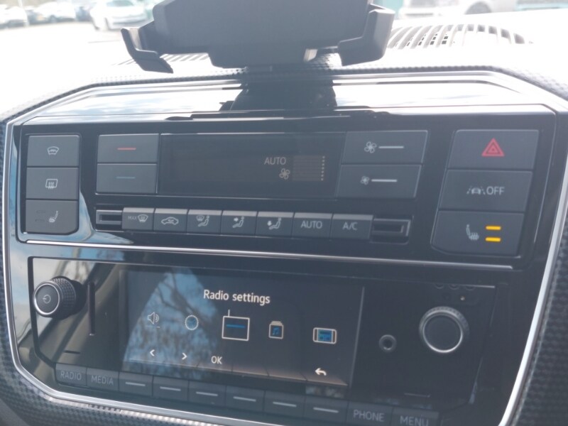 Used Volkswagen up! 2023 for sale - 77908075: Photo 18