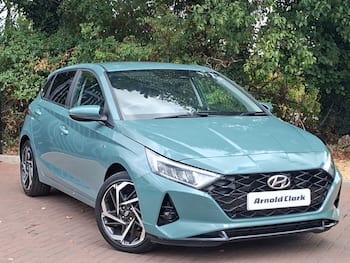 Used Hyundai i20 2023 for sale - 79615245: Photo