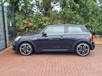 Used MINI Hatch 2019 for sale - 79723836: Photo