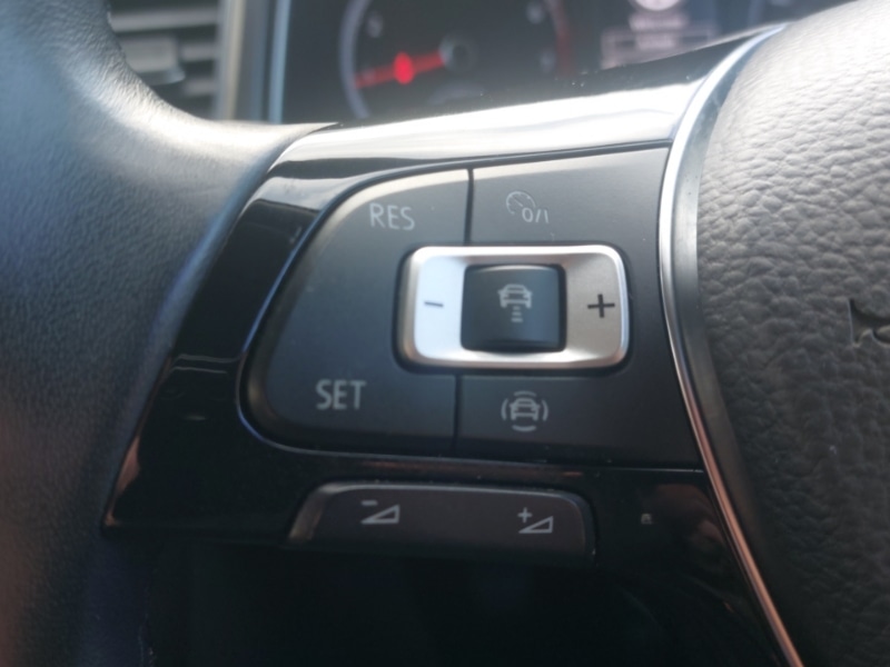 Used Volkswagen T-Roc 2019 for sale - 77043807: Photo 13