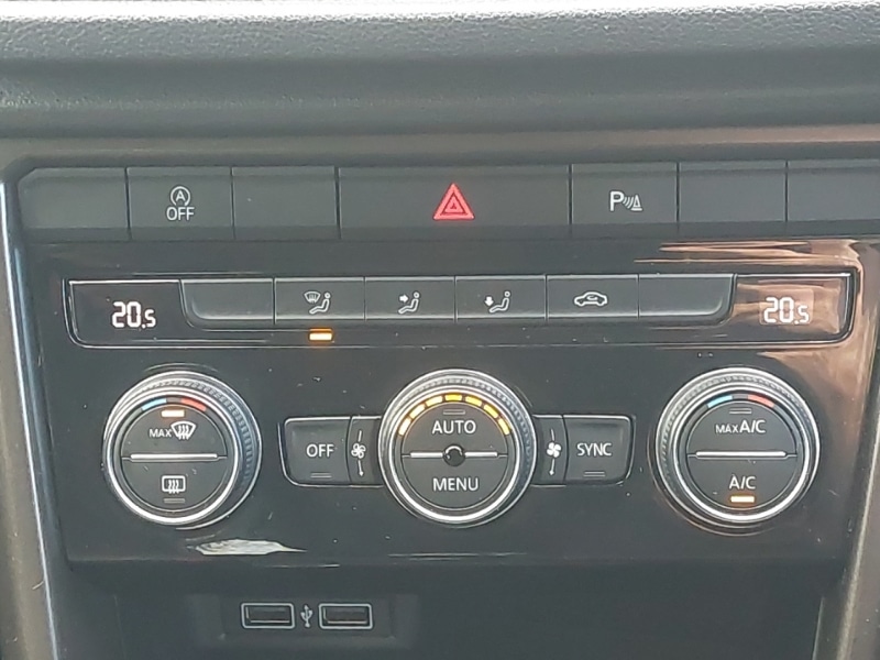 Used Volkswagen T-Roc 2019 for sale - 77043807: Photo 18