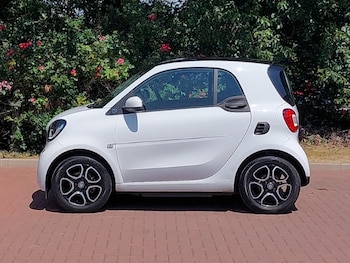 Used smart fortwo 2019 for sale - 79139127: Photo