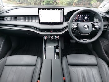 Used Skoda Superb 2024 for sale - 75442132: Photo