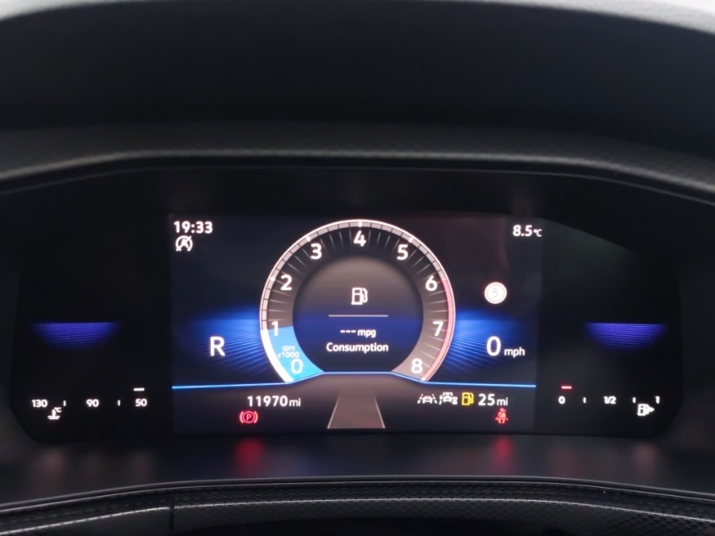 Used Volkswagen T-Cross 2024 for sale - 77034803: Photo 11