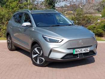 2025 - 130kW Trophy EV 51kWh 5dr Auto