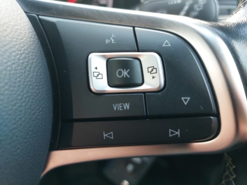 Used Volkswagen T-Roc 2021 for sale - 77223546: Photo 12