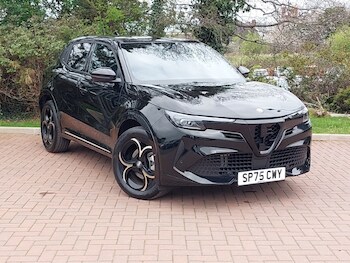 Used Alfa Romeo Junior 2025 for sale - 78094110: Photo