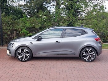 Used Renault Clio 2023 for sale - 78425170: Photo