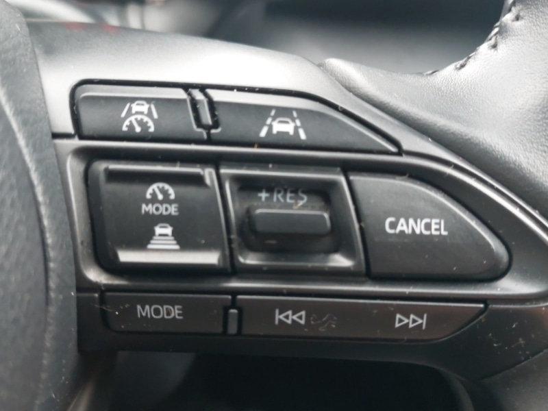 Used Mazda Mazda2 HYBRID 2024 for sale - 76834517: Photo 12