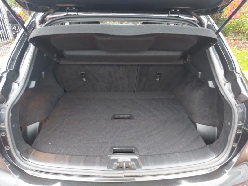 Used Nissan Qashqai 2018 for sale - 77031876: Photo 8