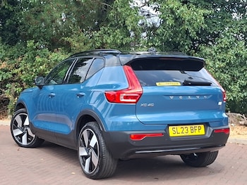 Used Volvo XC40 2023 for sale - 79529825: Photo