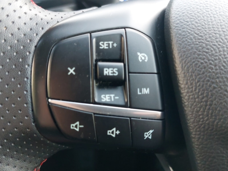 Used Ford Kuga 2023 for sale - 76925032: Photo 13