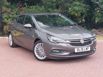 2019 - 1.6T 16V 200 Elite Nav 5dr