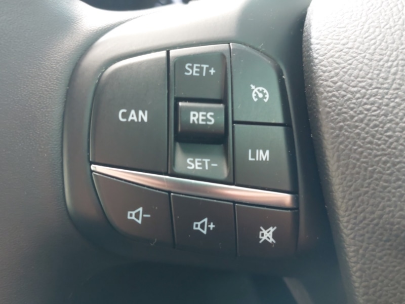 Used Ford Focus 2023 for sale - 76506715: Photo 13