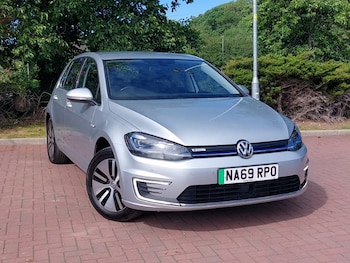 Used Volkswagen Golf 2019 for sale - 78751218: Photo