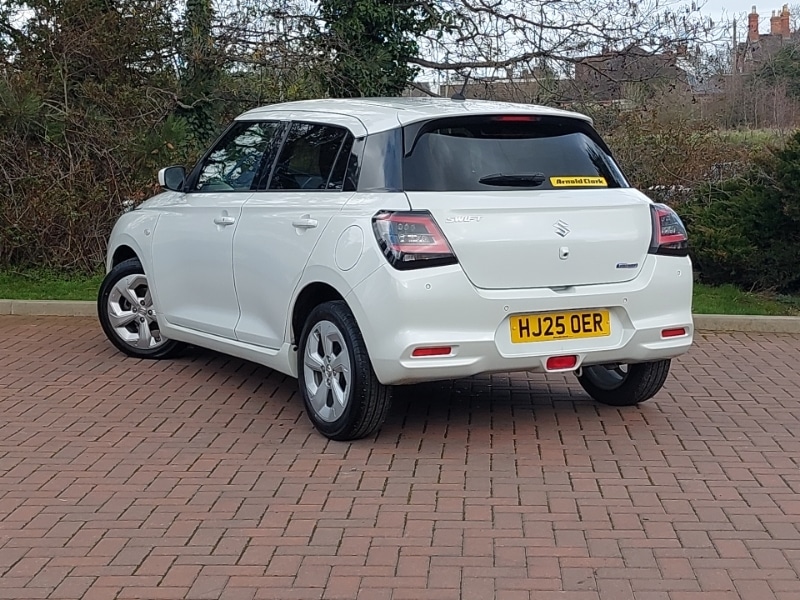 Used Suzuki Swift 2025 for sale - 77874506: Photo 3