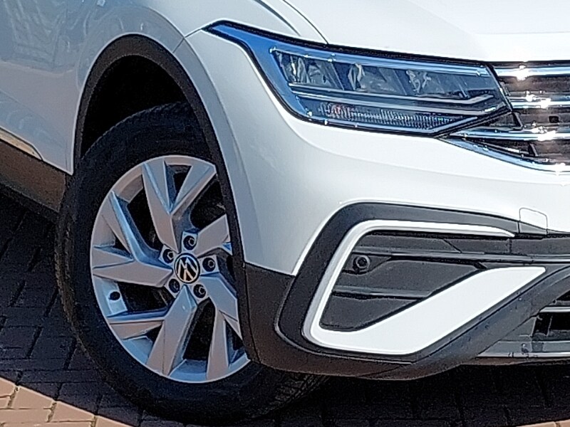 Used Volkswagen Tiguan Allspace 2023 for sale - 77751398: Photo 9