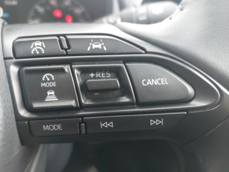 Used Mazda Mazda2 HYBRID 2024 for sale - 76478309: Photo 13