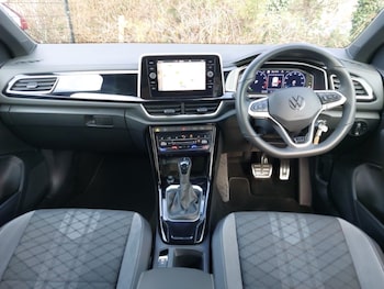 Used Volkswagen T-Roc 2025 for sale - 77234704: Photo