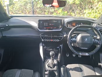 Used Peugeot 2008 2023 for sale - 79517234: Photo