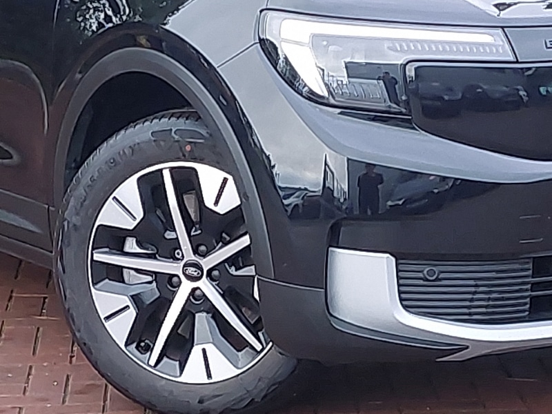 Used Ford Explorer 2025 for sale - 76721409: Photo 9