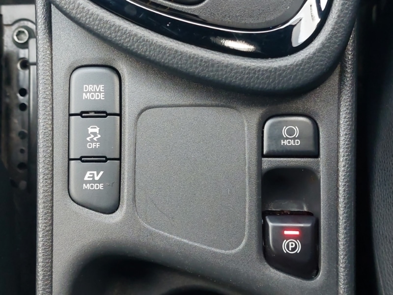 Used Toyota Yaris Cross 2022 for sale - 75989021: Photo 17