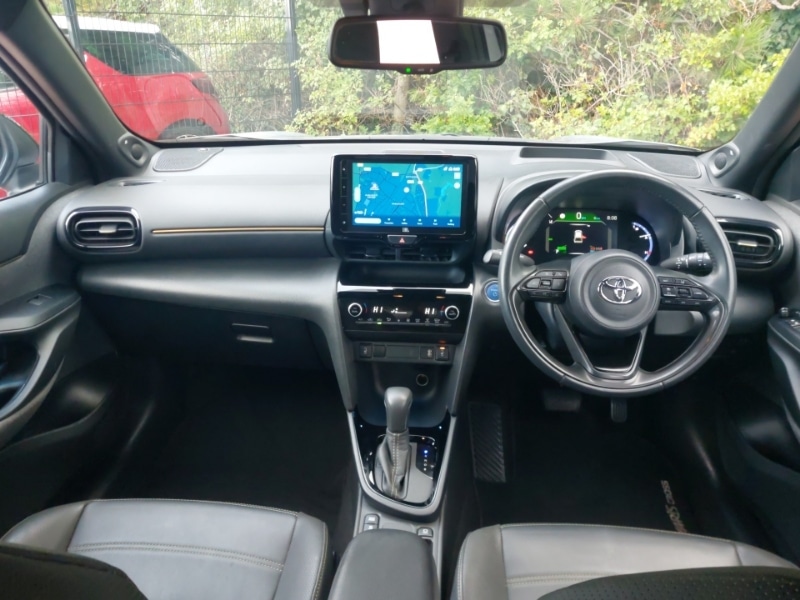 Used Toyota Yaris Cross 2022 for sale - 75989021: Photo 2