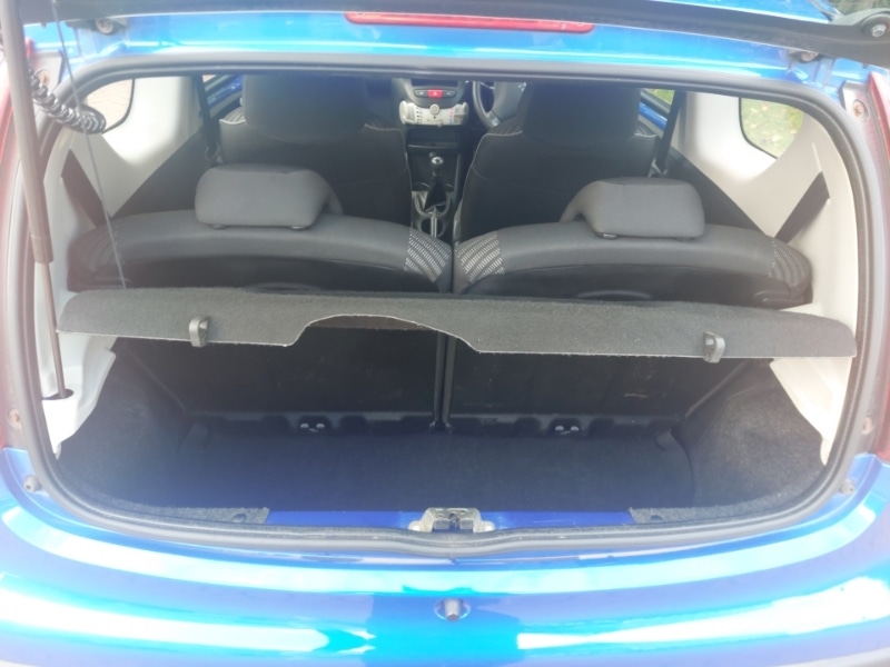 Used Peugeot 107 2014 for sale - 76583541: Photo 8