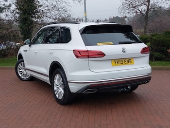 Used Volkswagen Touareg 2019 for sale - 77433050: Photo