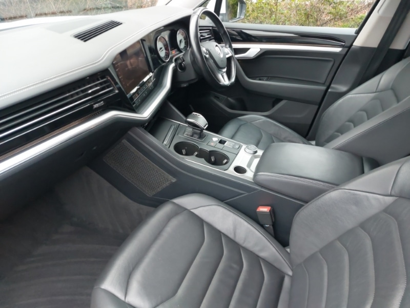 Used Volkswagen Touareg 2019 for sale - 77433050: Photo 5