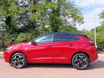 Used Vauxhall Grandland 2024 for sale - 75706932: Photo