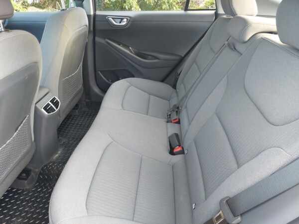 Used Hyundai IONIQ 2022 for sale - 76116324: Photo 6