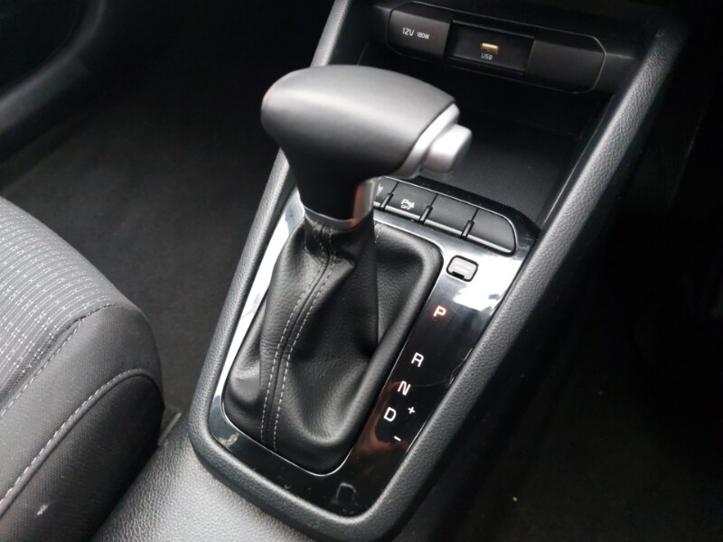 Used Kia Stonic 2022 for sale - 76816146: Photo 18