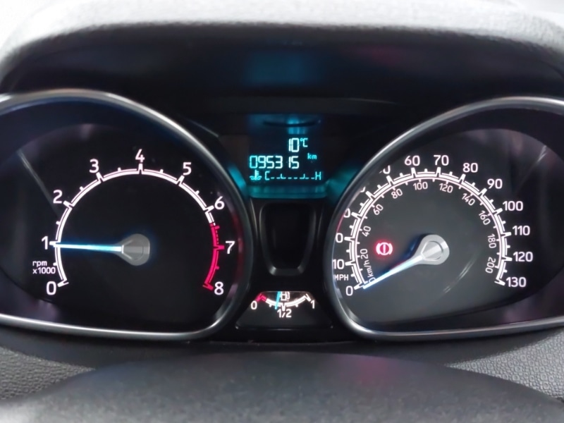 Used Ford Ecosport 2017 for sale - 76951935: Photo 11