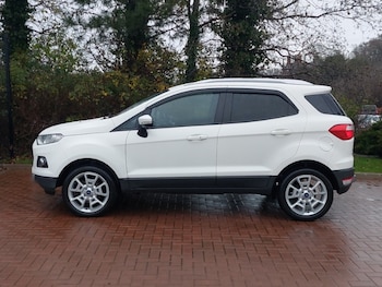 Used Ford Ecosport 2017 for sale - 76951935: Photo