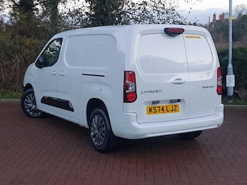 Used Citroen Berlingo 2024 for sale - 76925018: Photo