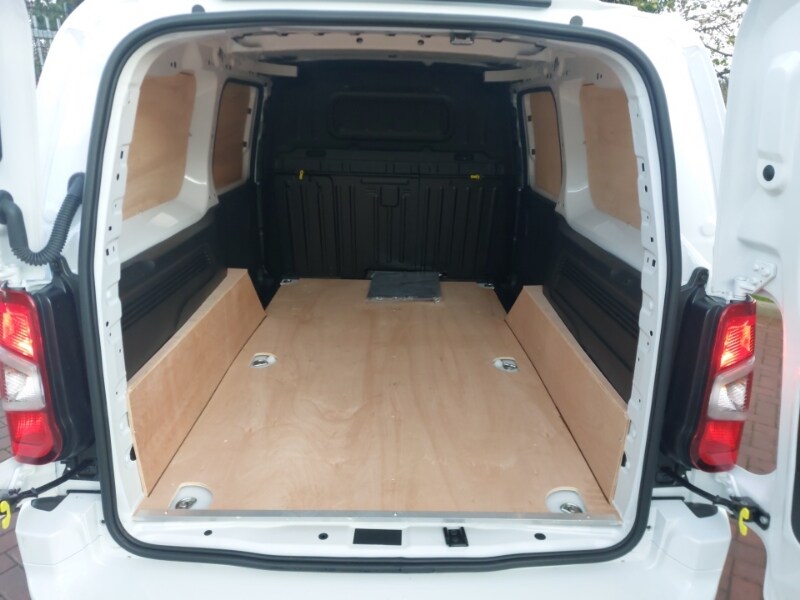 Used Citroen Berlingo 2024 for sale - 76925018: Photo 8