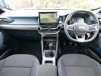 Used Dacia Duster 2025 for sale - 78494138: Photo