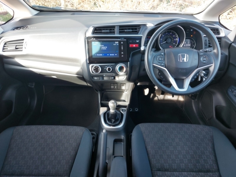 Used Honda Jazz 2017 for sale - 77651931: Photo 2