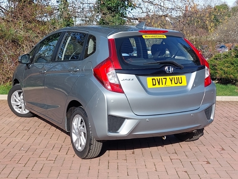 Used Honda Jazz 2017 for sale - 77651931: Photo 3