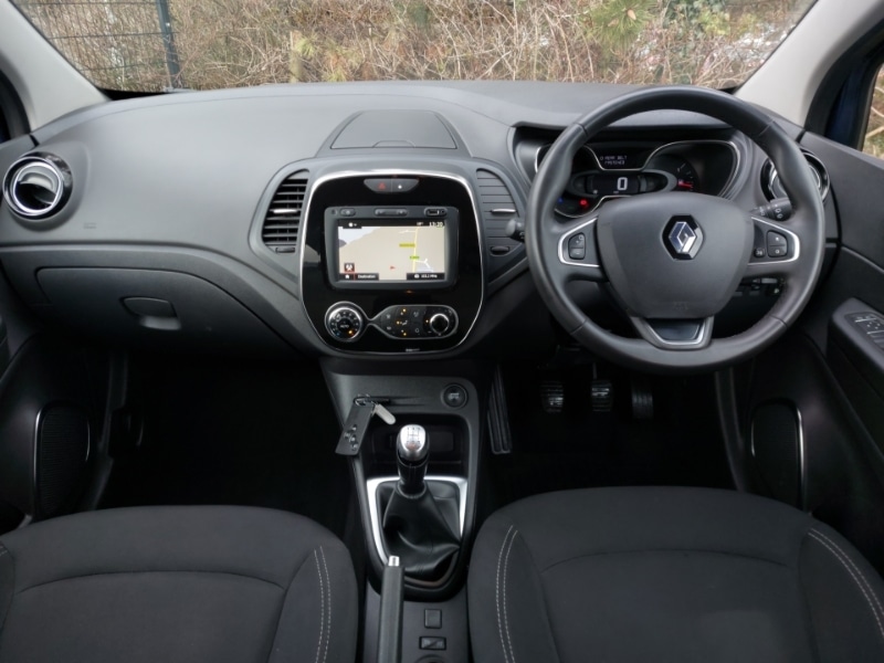 Used Renault Captur 2019 for sale - 77623929: Photo 2