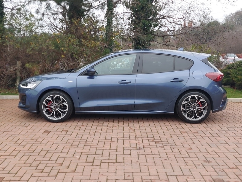 Used Ford Focus 2023 for sale - 77300128: Photo 4