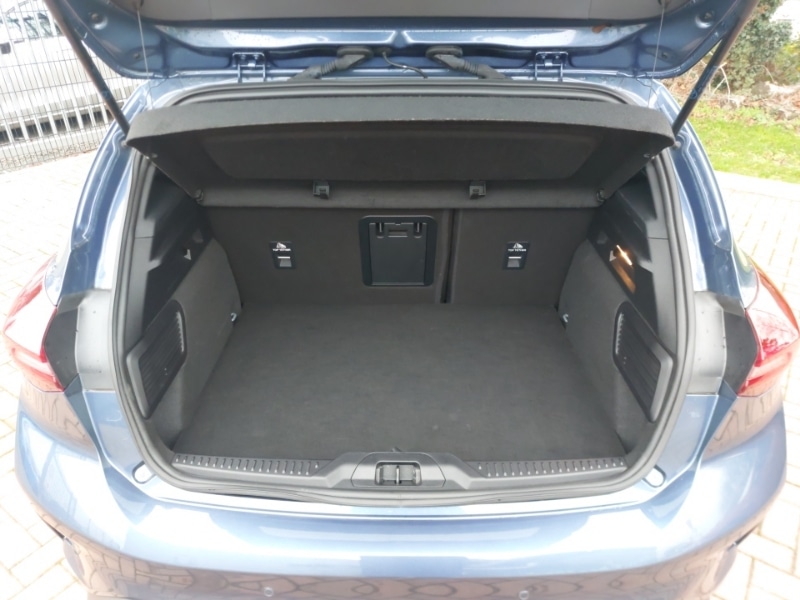 Used Ford Focus 2023 for sale - 77300128: Photo 8